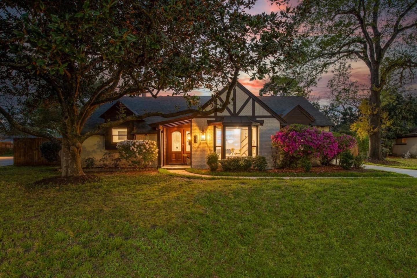 Western Oaks Retreat Хьюстон Экстерьер фото