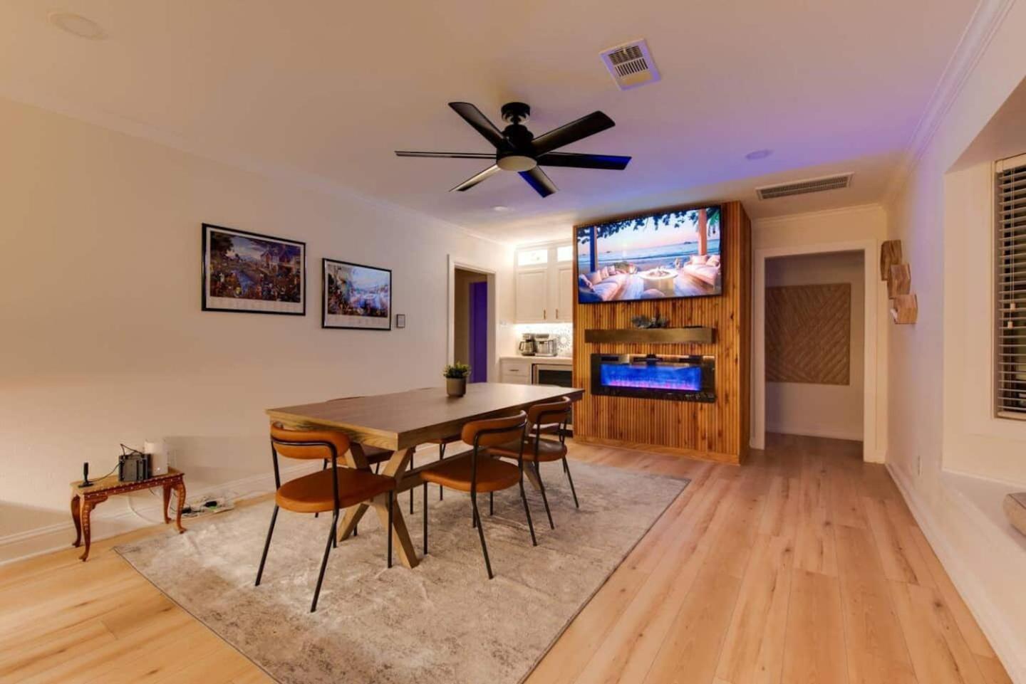 Western Oaks Retreat Хьюстон Экстерьер фото